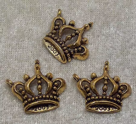 Berlock, krona, antikguld