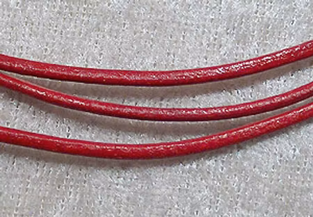 Läderrem, röd, 2 mm