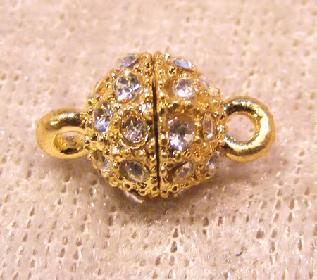 Magnetlås, rund, guldfärgad med strass