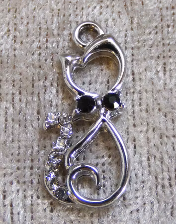 Berlock, kattsilhuett m strass, antiksilver
