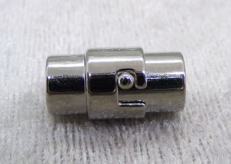 Fäste/magnetlås, för 7-7,5 mm rem, platinafärgad