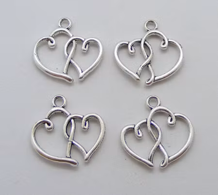 Berlock, dubbelhjärta, antiksilver