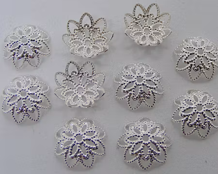 Pärlhatt, ljus silver, 8-uddig, 10 mm