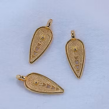 Berlock, droppe, guld
