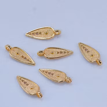 Berlock, droppe, guld