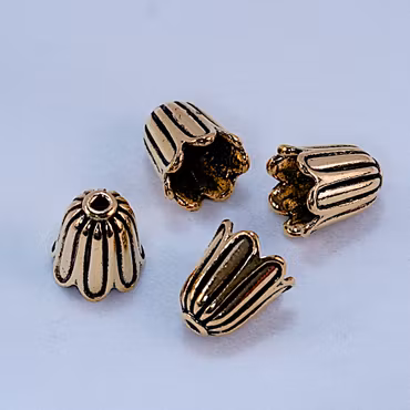 Pärlhatt/Änglakjol, antikguld