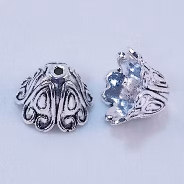 Pärlhatt/Änglakjol, antiksilver