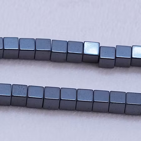 Hematitkub matt, 4x4x4 mm