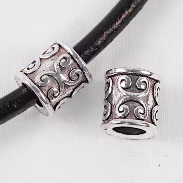 Mellandel m stort hål, mönstrad cylinder, antiksilver