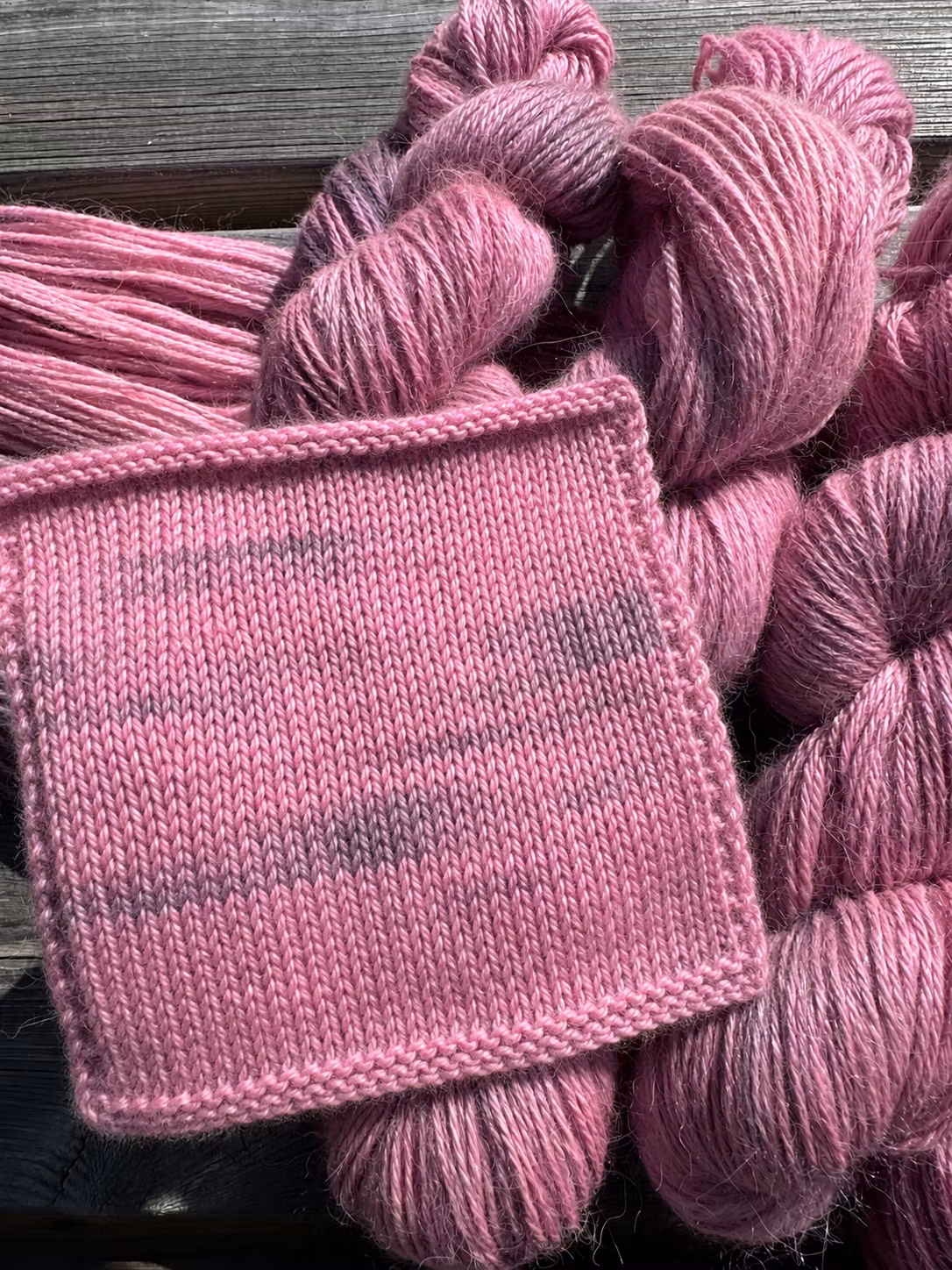 ROSA ELEFANT - 100 gram - 100% Alpakka