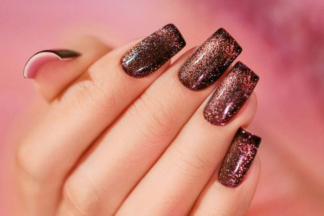 GEL POLISH – No. 427 Sparkle Brownie