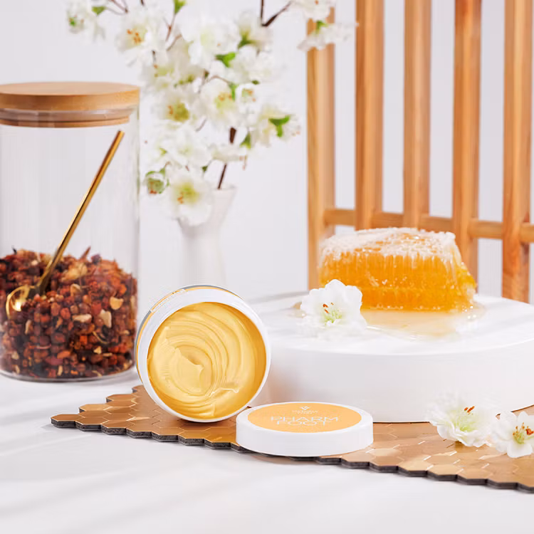 RICH BALM – Soothing & Regenerating Ointment (Manuka & Sea Buckthorn)